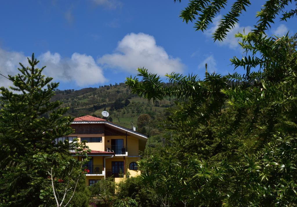 Guayabo Lodge Santa Cruz  Exterior foto